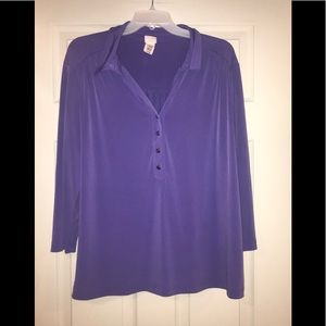 Long sleeved with 3/4 button down blouse